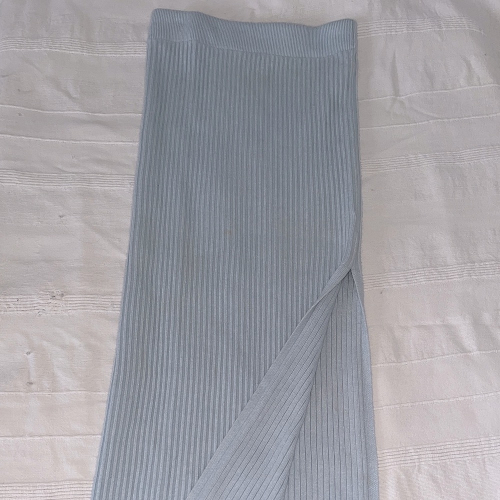 Beginning boutique - blue knit split skirt - size xs/s - Picture 1 of 5